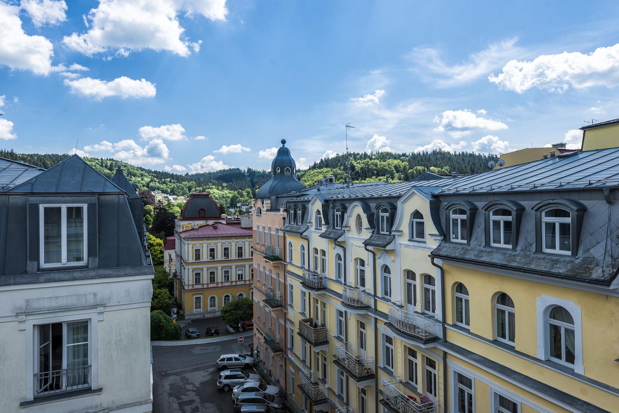 Residence Romanza Mariánské Lázně Esterno foto