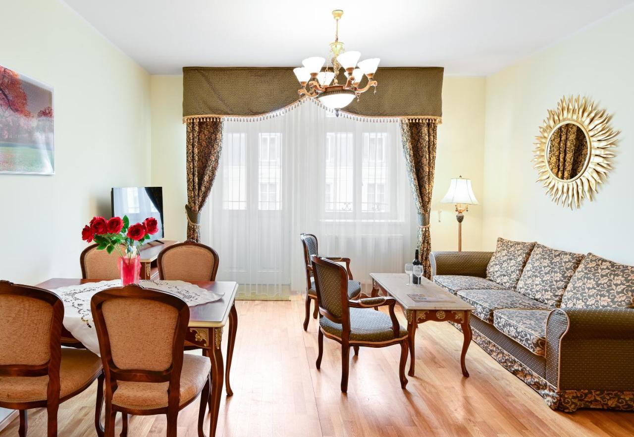 Residence Romanza Mariánské Lázně Esterno foto
