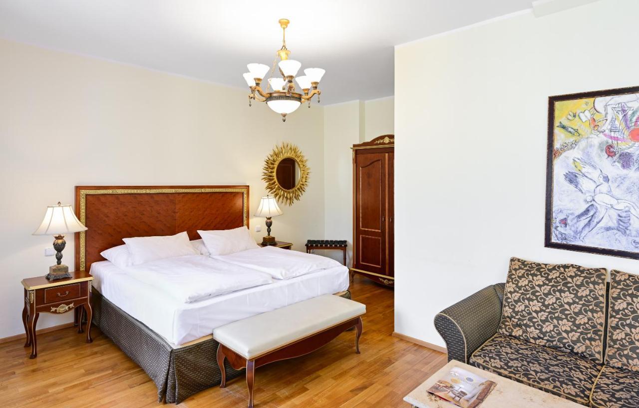 Residence Romanza Mariánské Lázně Esterno foto
