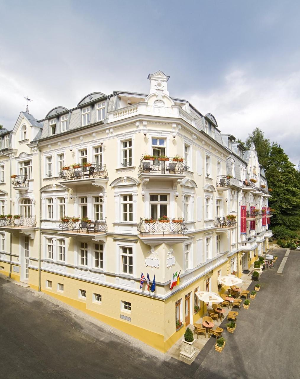Residence Romanza Mariánské Lázně Esterno foto